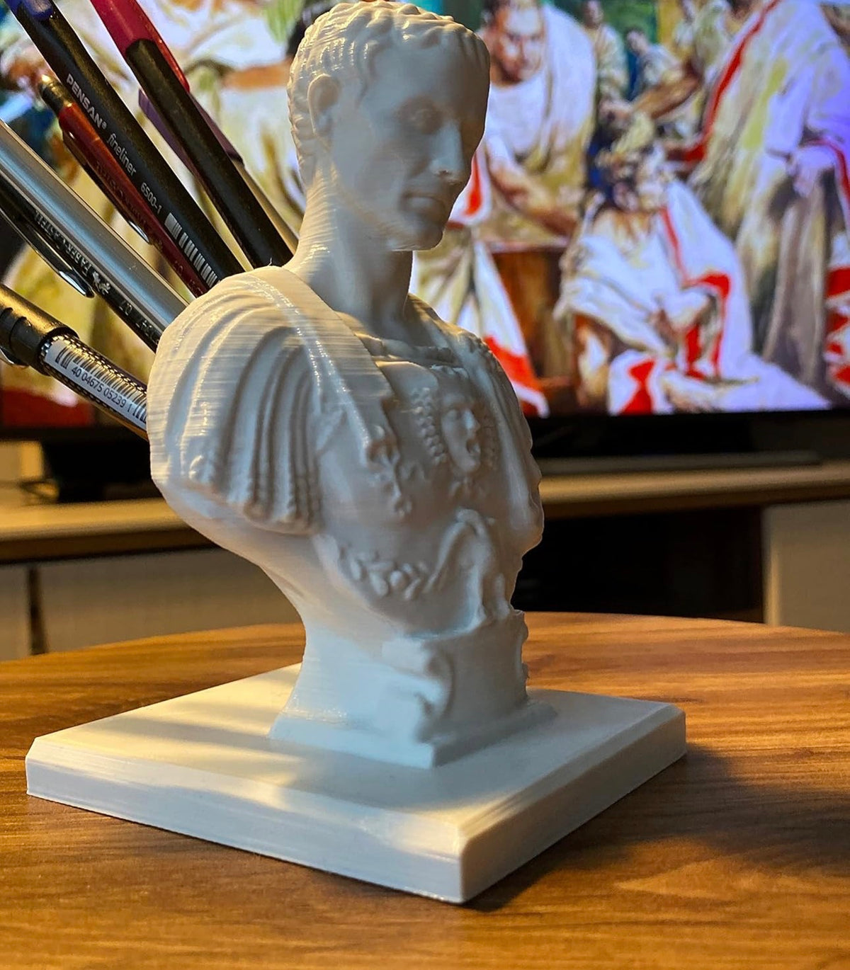 Julius Caesar Pen Holder